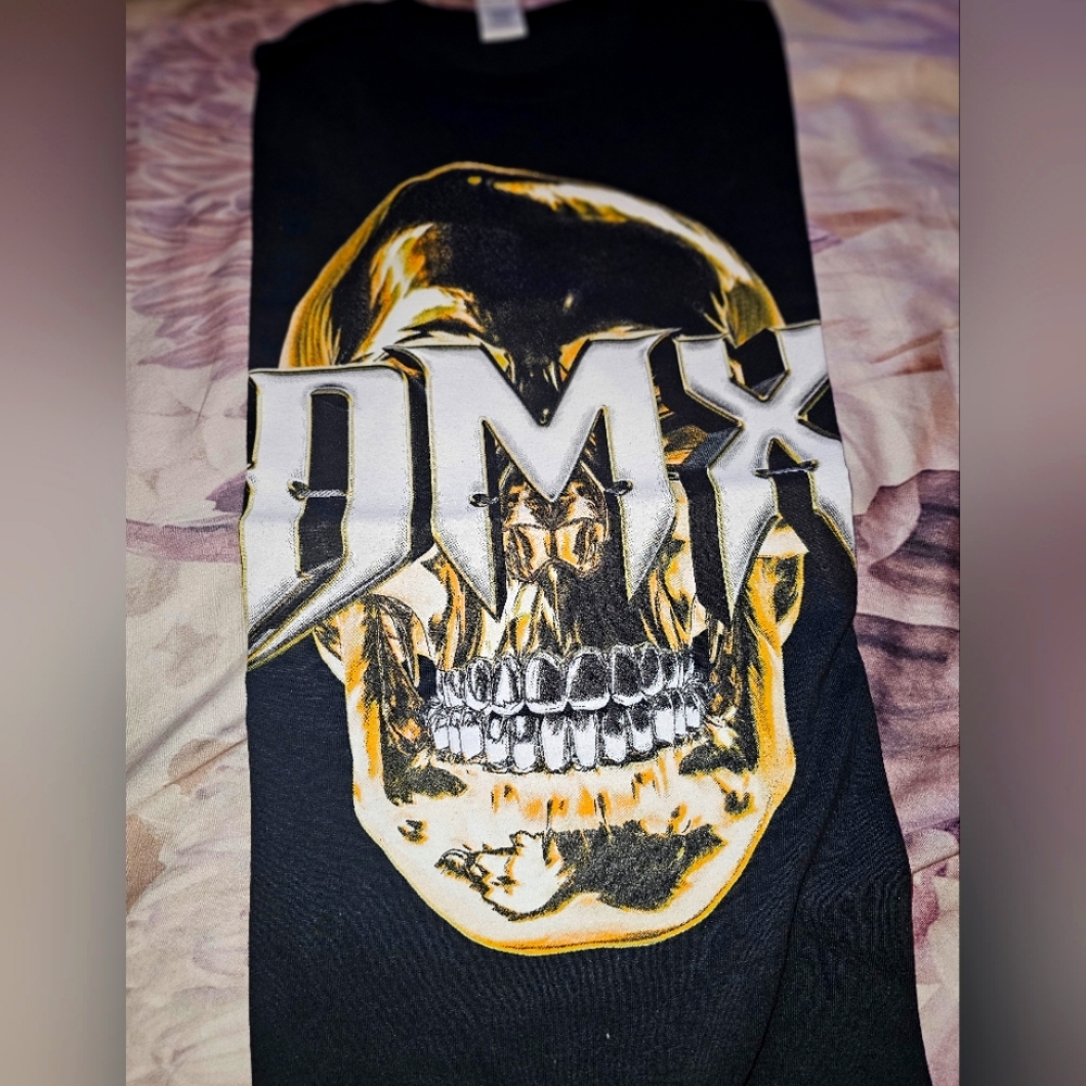 DMX TEE SHIRT SIZE M NEW.